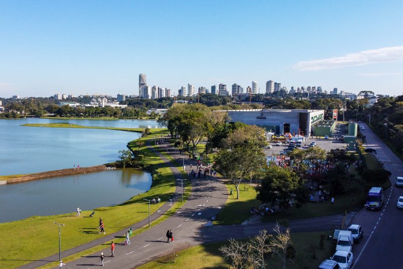 Clima – Abril terá chuva abaixo e temperatura acima da média na maior parte do Paraná