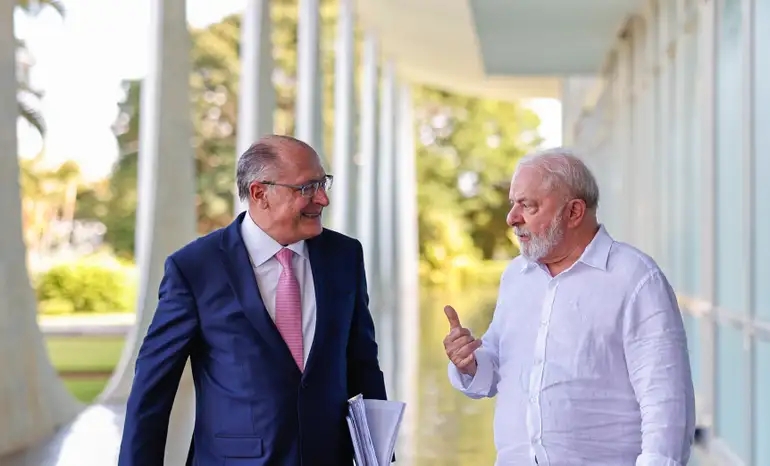 2026 – Lula confirma Alckmin como pré-candidato a vice nas eleições