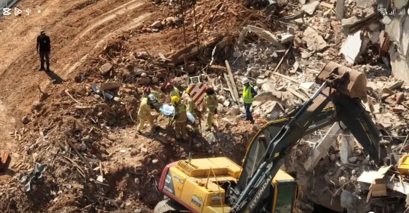 Paraná – Corpo de trabalhador que morreu soterrado é retirado após quase cinco horas