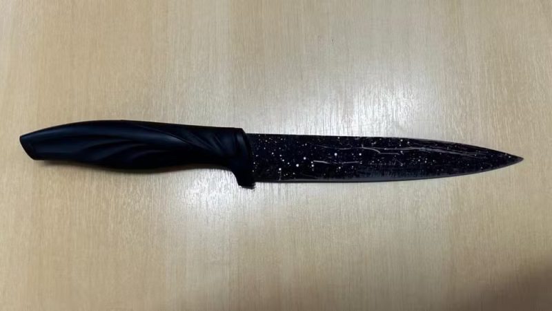 Segurança – Adolescente de 13 anos vai até delegacia com faca atrás da avó após ameaçá-la, no PR