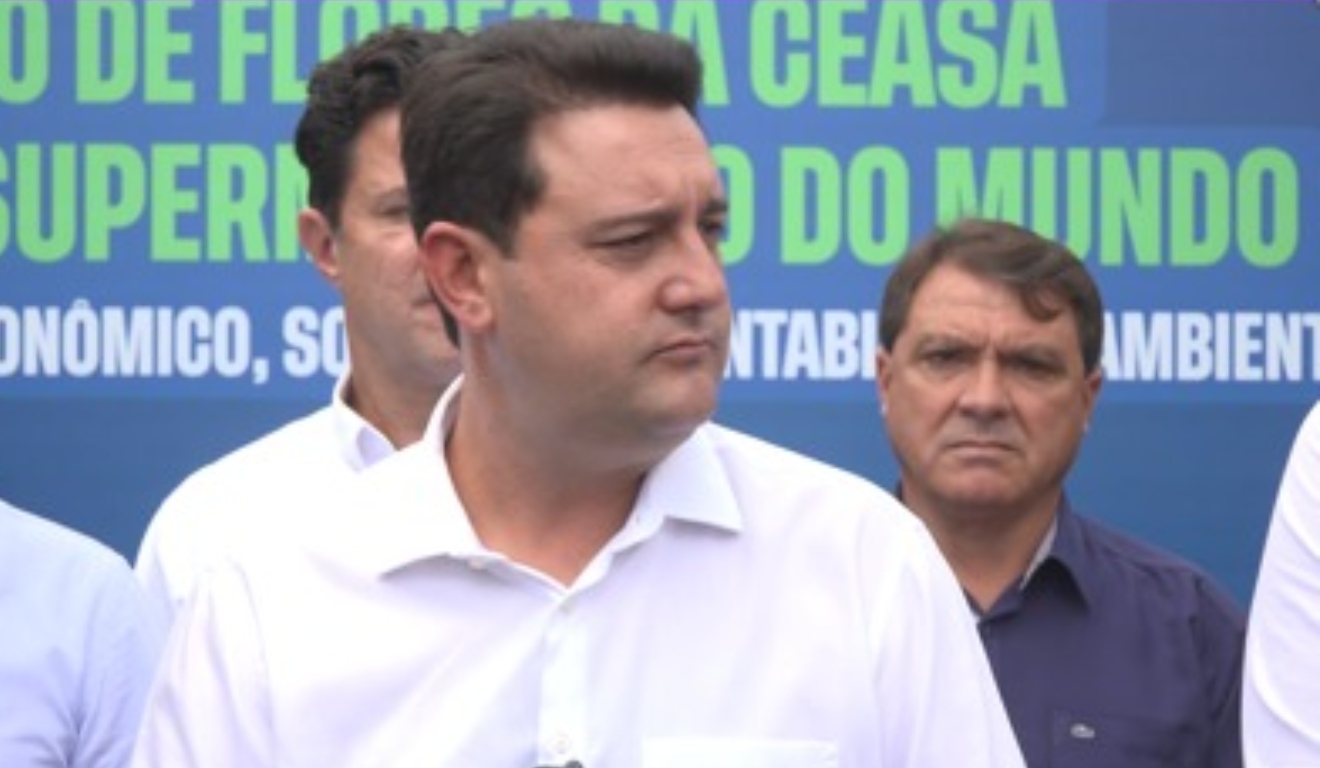 Eleições – Ratinho Jr nega ser “árbitro” do PSD e diz que saída de Greca não seria traição