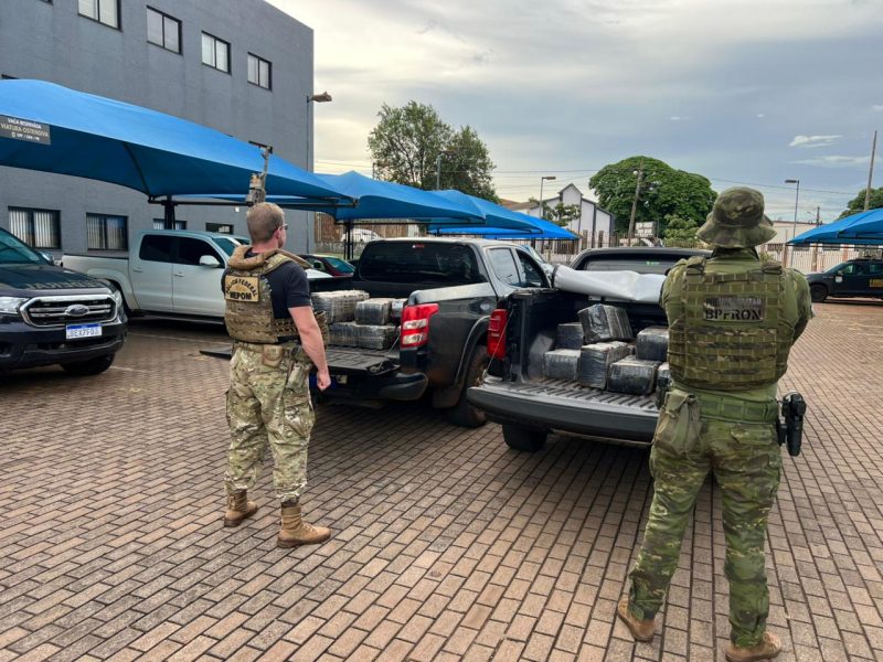 Mercedes – Policiais apreendem mais de 260 quilos de maconha