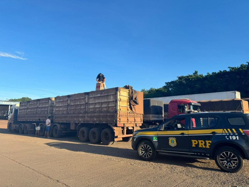 BR 163 – PRF apreende 150 mil maços de cigarros contrabandeados em Marechal Cândido Rondon