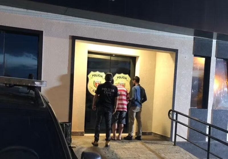 Paraná – Motorista de transporte escolar é preso suspeito de tocar partes íntimas de crianças e adolescentes