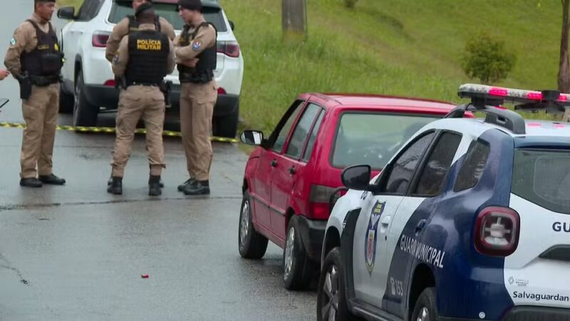 Paraná – Homem é assassinado a tiros, na frente de crianças, enquanto deixava filho na creche