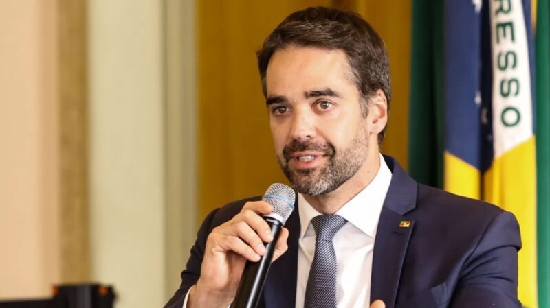 Eleições – Leite anuncia pré-candidatura e diz que Brasil “tem um problema de direção”