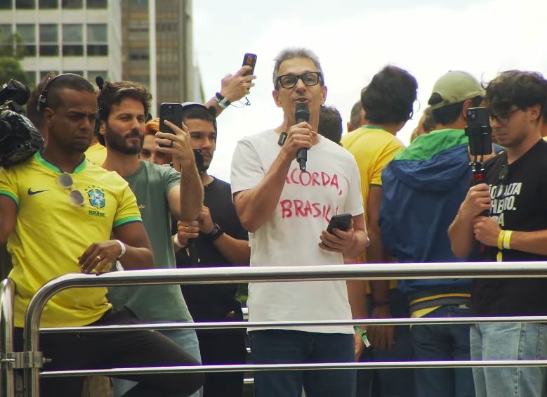 SP – Em ato na Paulista, Zema critica “intocáveis” de Brasília e pede reação