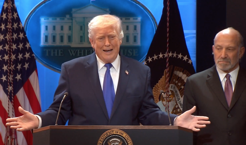 Mundo – Trump eleva tarifa global para 15% após decisão da Suprema Corte dos EUA