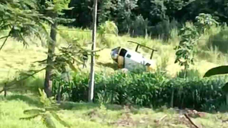 Segurança – Helicóptero da Polícia Militar cai durante perseguição na BR-277; policiais não se feriram