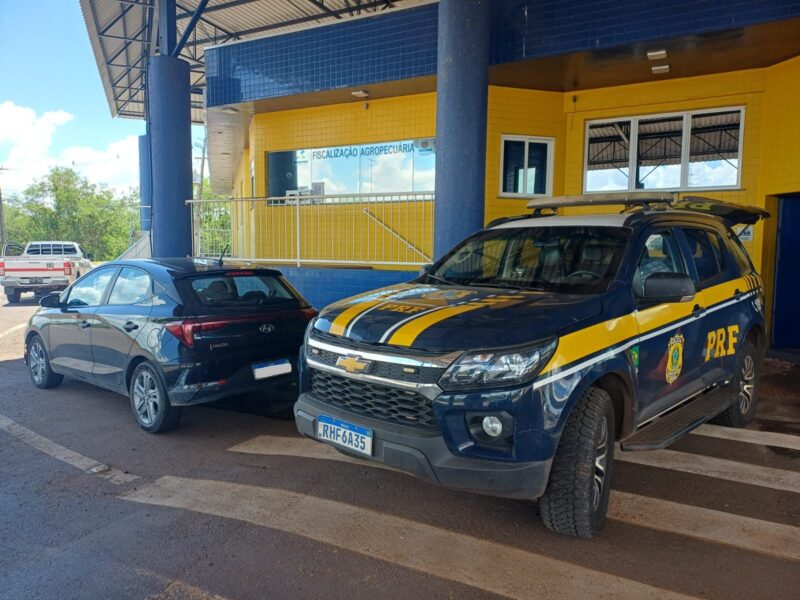 Guaíra – PRF recupera veículo furtado durante fiscalização na BR 163