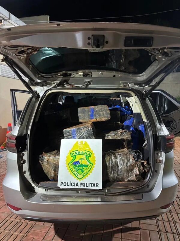 Santa Helena – SW4 furtada é recuperada com mais de 1,2 tonelada de maconha