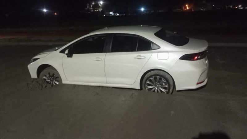 Trânsito – Motorista erra acesso e danifica obra do futuro Hospital Regional de Guaíra