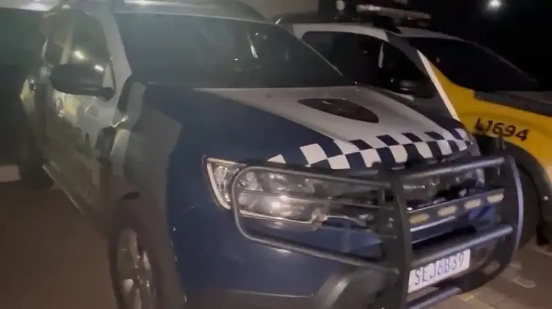 Cascavel – Homem agride esposa e bebê com golpes de capacete e é preso