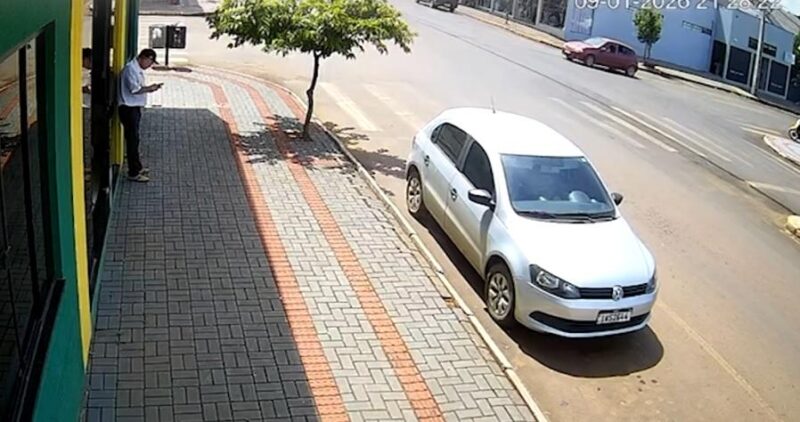 Inusitado! Carro some, dono aciona PM e descobre que foi levado por engano para lava-car