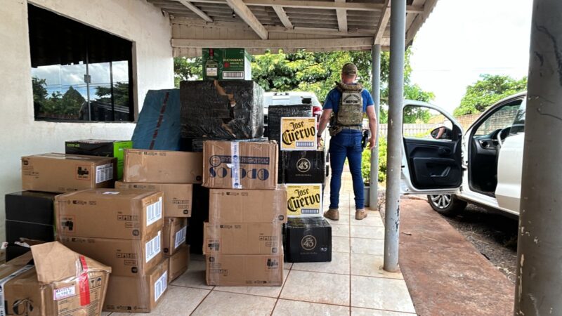 MS – Polícia Federal apreende veículo e grande quantidade de contrabando em Mundo Novo