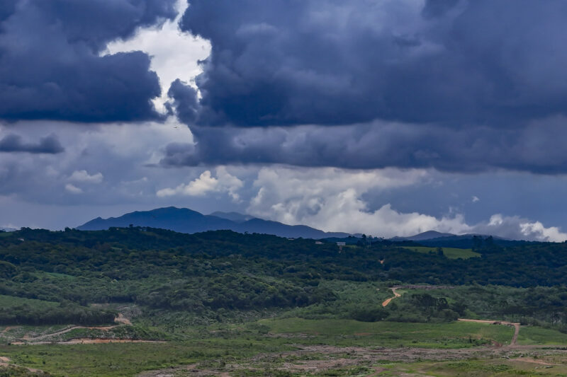Clima – Ciclone extratropical não atinge o Paraná, mas trará chuva neste fim de semana, prevê Simepar