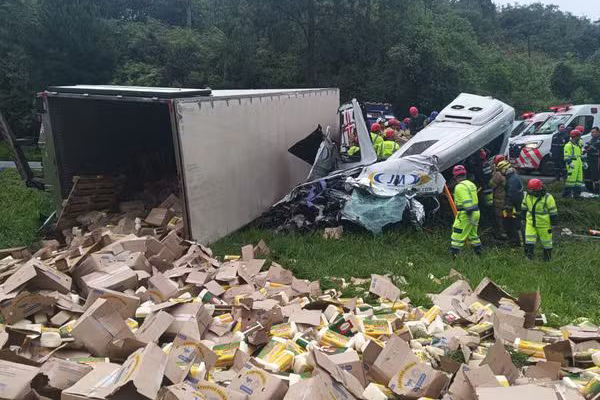Paraná – Investigação integrada prende três por roubo de caminhão que causou seis mortes
