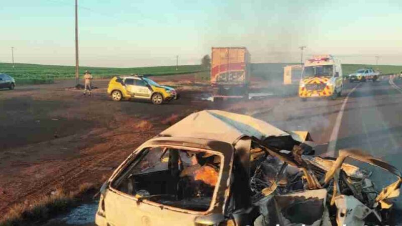 Paraná – Homem morre carbonizado dentro de veículo
