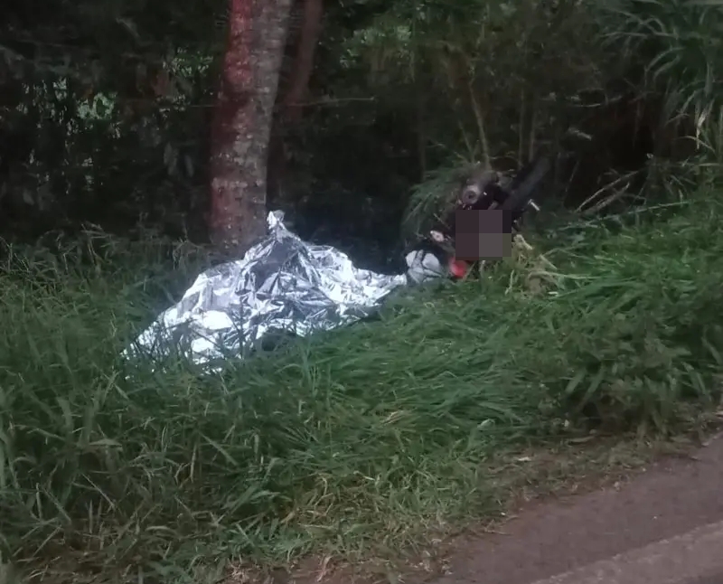 Trânsito – Motociclista morre em acidente na PR 484, em Três Barras do Paraná