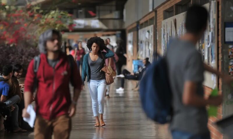 Educação – Orçamento 2026 traz corte de quase R$ 500 milhões para universidades