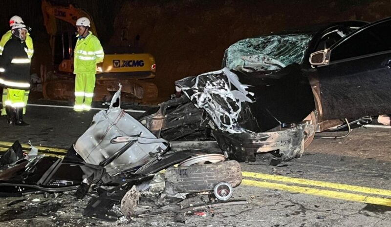 Tragédia – Motorista bêbado invade contramão e mata mulher que estava no carro com o filho