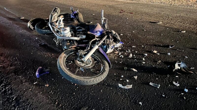 PR 281 – Motociclista morre após bater em retroescavadeira