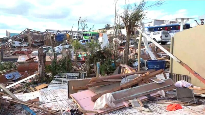 Balanço – Número de internados após passagens de tornados no Paraná cai para 11