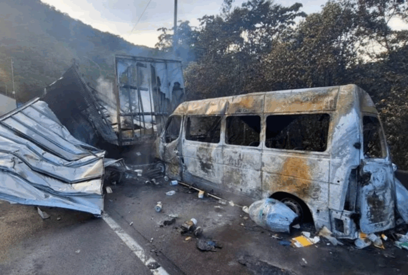 Litoral – Motorista herói salva 15 pessoas em acidente da BR 376