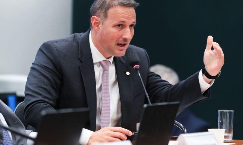 Brasília – Hugo Motta anuncia Derrite como relator do Marco Legal do Combate ao Crime