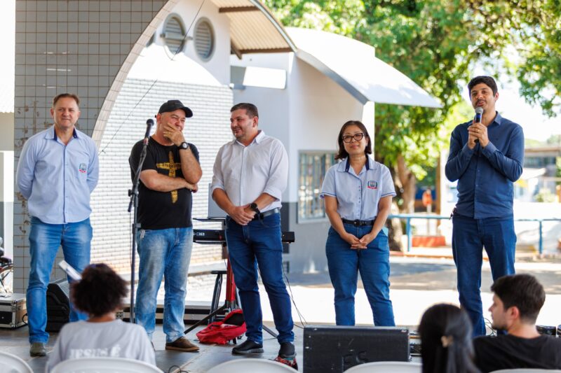 “Fazer o Bem” mobiliza secretarias e voluntários em Guaíra e leva cidadania, saúde e cultura  Praça Duque de Caxias