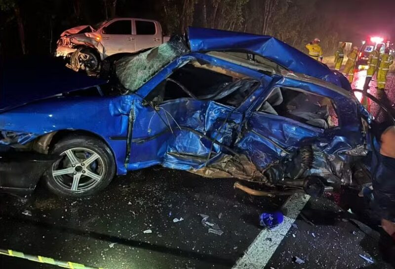 BR 373 – Quatro pessoas morrem em acidente entre três veículos no Paraná