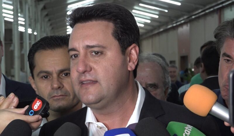 Eleições – Ratinho Junior diz estar “muito feliz” com nome cotado para presidente em 2026