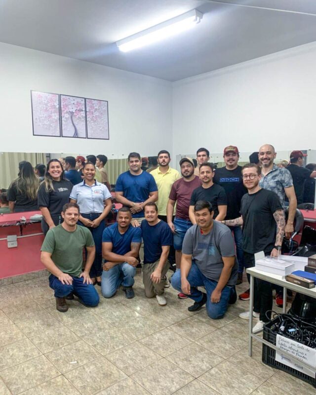 Guaíra – Município conclui curso básico de corte de cabelo e design de barba masculino