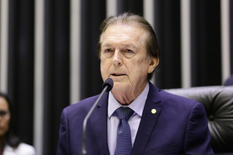 Brasília – Deputado quer votação remota para parlamentares acima de 80 anos