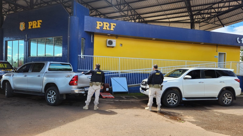 Guaíra – PRF recupera duas caminhonetes com registro de furto em São Paulo