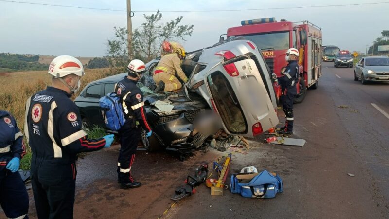 Trânsito – Duas pessoas morrem em grave acidente na BR 163