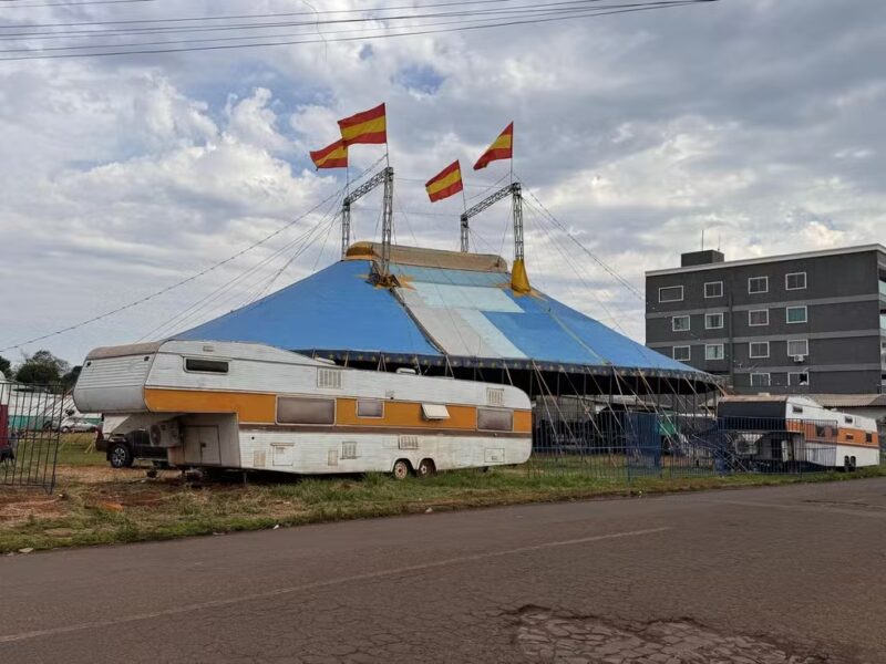 Foz – Jovem perde o braço após cabo de aço se soltar durante desmontagem de circo