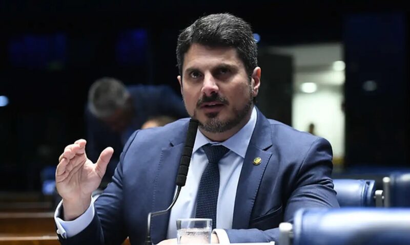 Brasília – Senado oficializa afastamento de Marcos do Val por 115 dias