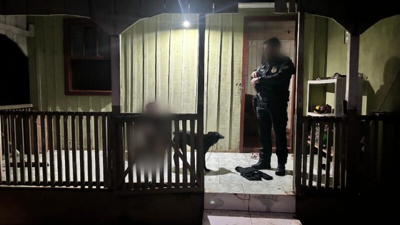 Paraná – Adolescentes são alvos de mandados após suspeita de planejar atentado em escola