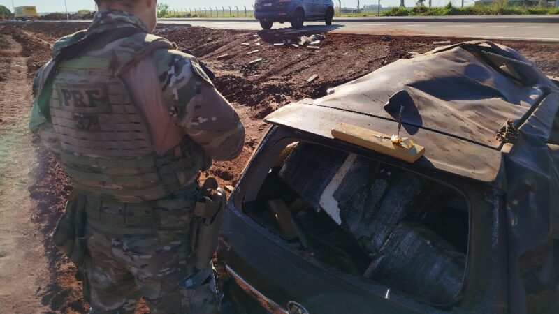 Goioerê – Homem é preso após capotar caminhonete com quase meia tonelada de maconha