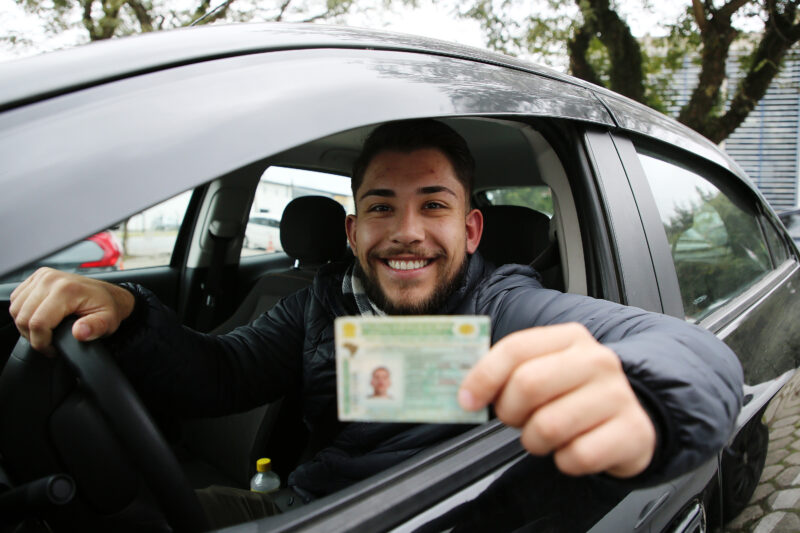 Trânsito – Com alta de 14%, Detran-PR registra 80,4 mil novos motoristas no 1ª semestre