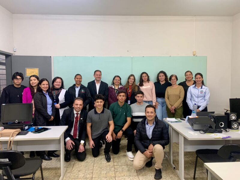 Educação – Município de Guaíra finaliza curso de Assistente Administrativo do SENAC