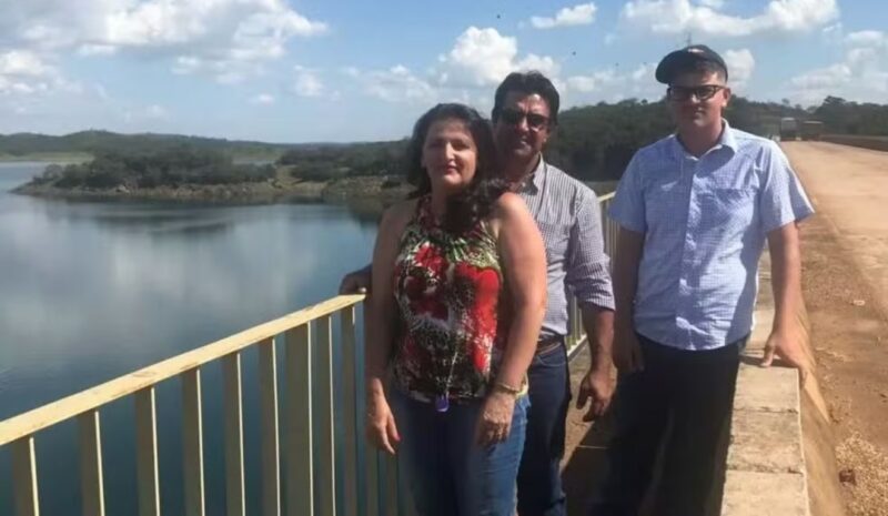 GO – Pai, mãe e filho morrem juntos após grave acidente de carro em rodovia