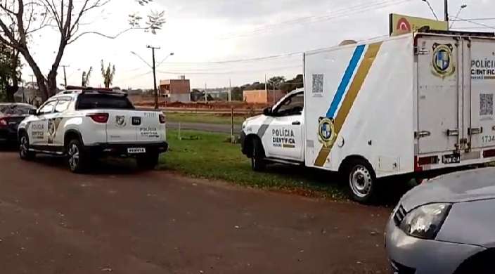 Foz – Mulher é morta com tiro no ouvido em frente a disk bebidas