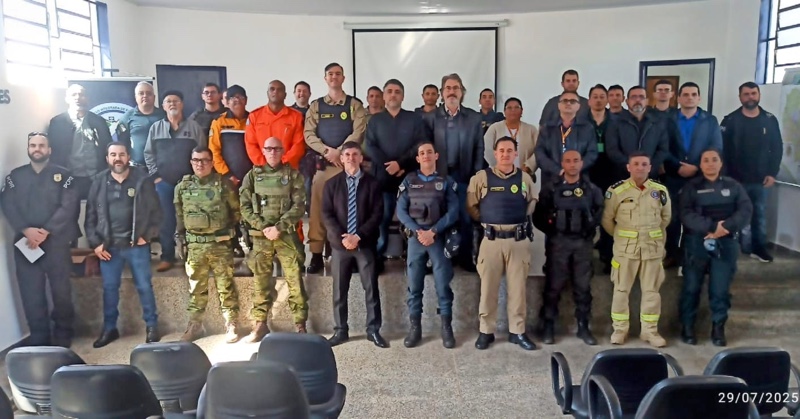 Fronteira – Reunião do Gabinete de Gestão Integrada discute segurança nas divisas com participação do Paraná