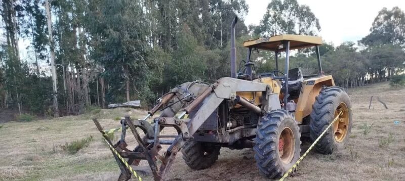 SC – Menino de 5 anos é atropelado acidentalmente por trator conduzido pelo próprio pai