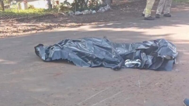 Paraná – Motociclista morre em grave acidente com caminhão