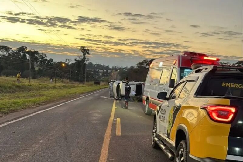 PR 218 – Idoso de 71 anos morre após capotamento de carro na rodovia