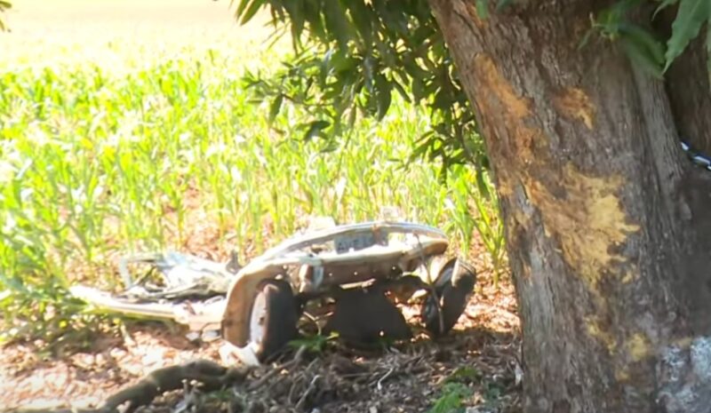 Trânsito – Pai e filho morrem em acidente com fusca na PR 160