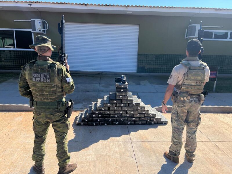Guaíra – PF e BPFron apreendem meia tonelada de maconha